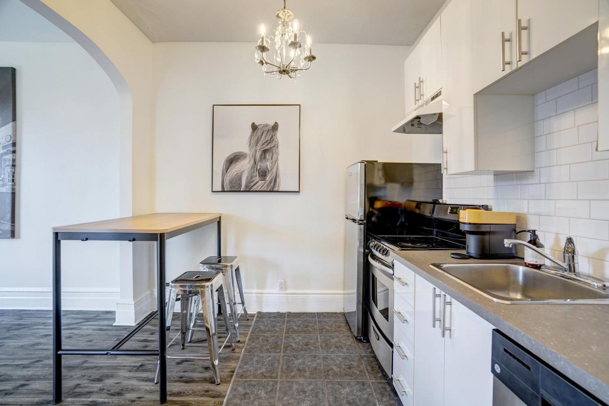 Chez Mont Royal Apartments! Μόντρεαλ Εξωτερικό φωτογραφία