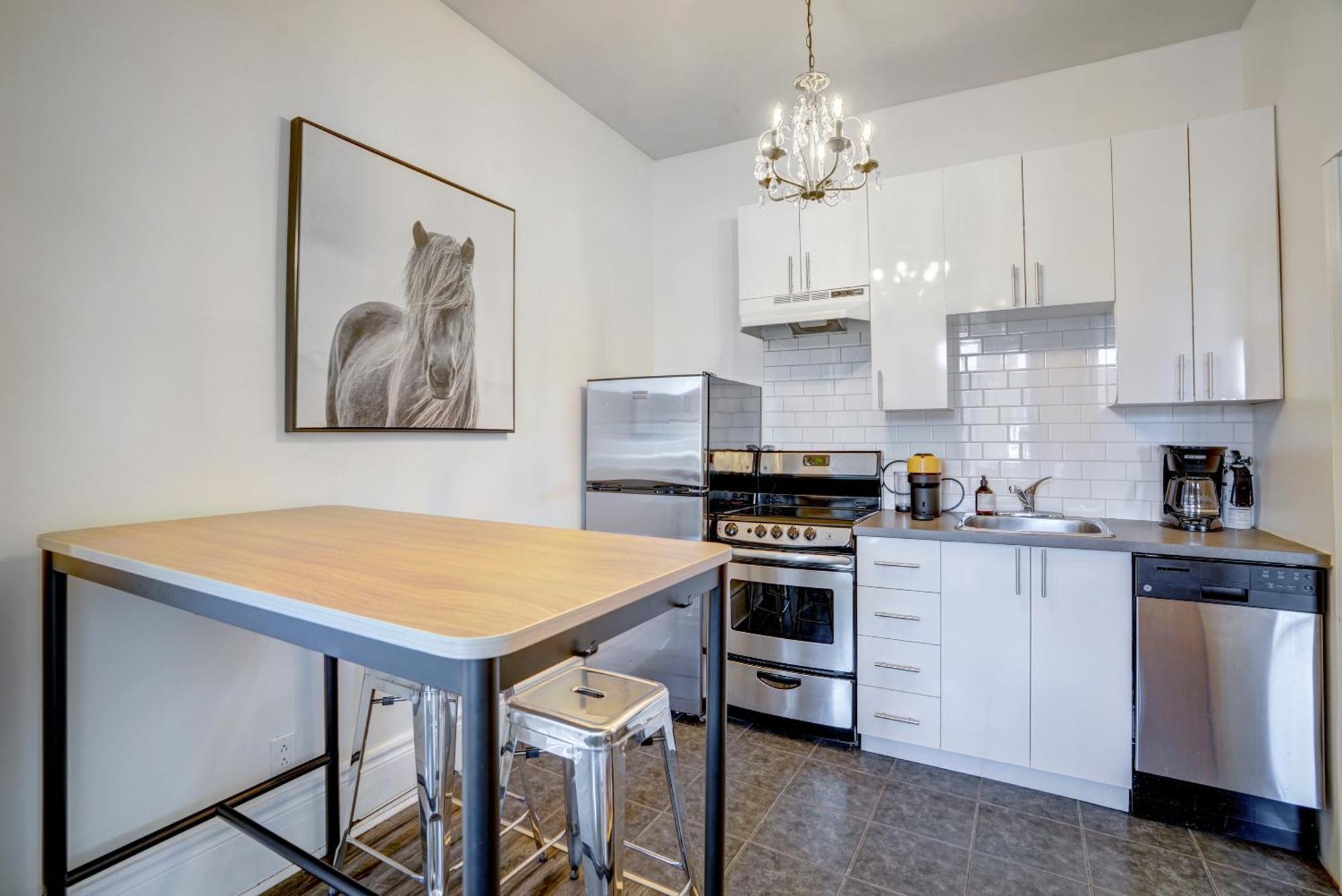 Chez Mont Royal Apartments! Μόντρεαλ Εξωτερικό φωτογραφία
